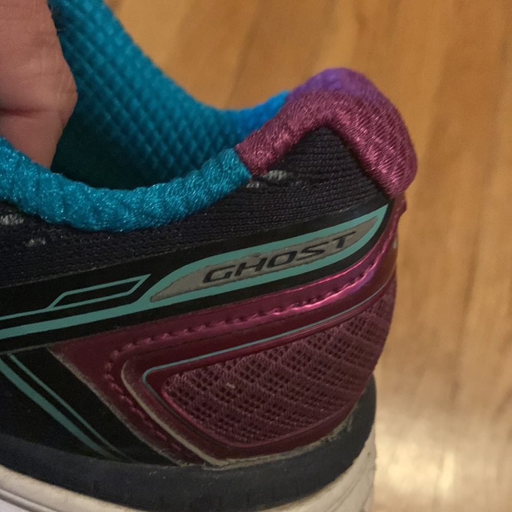 Brooks Women's Athletic Shoes Ghost- Black, Purple, Teal - Picture 4 of 4